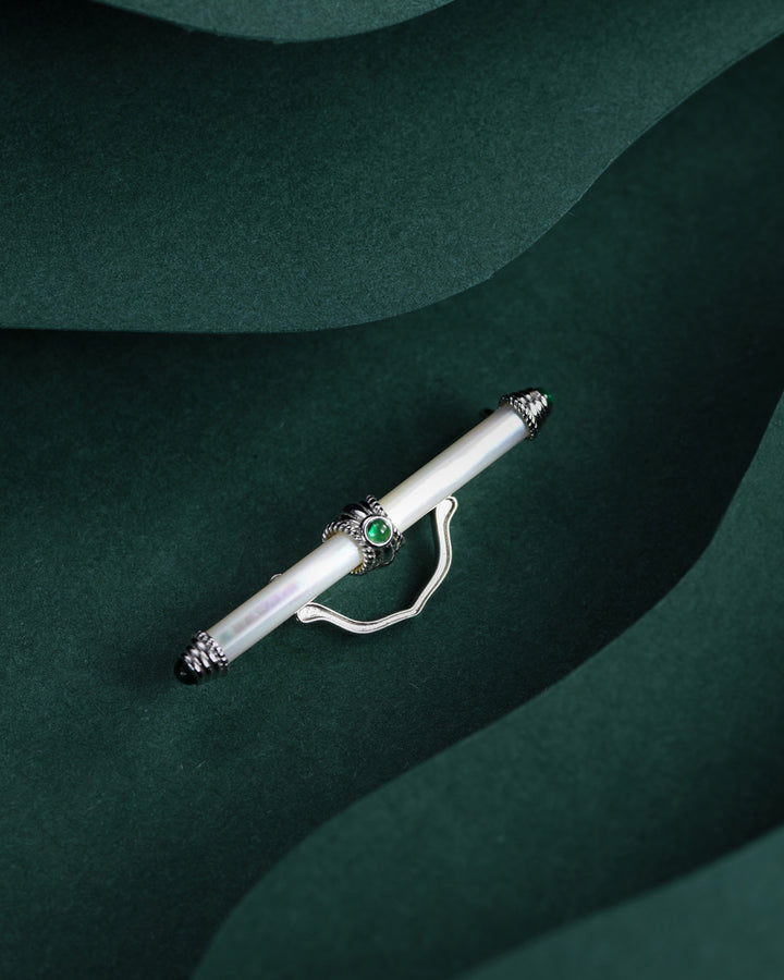 White Chalcedony Stick Brooch with Emerald and Platinum