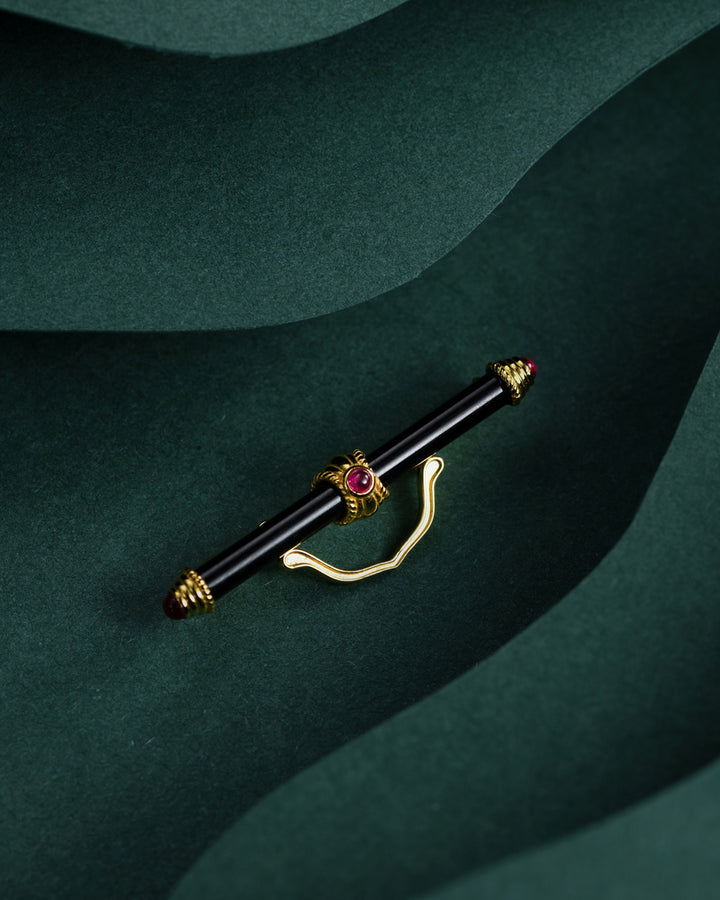 Black Chalcedony Stick Brooch with Ruby and Gold