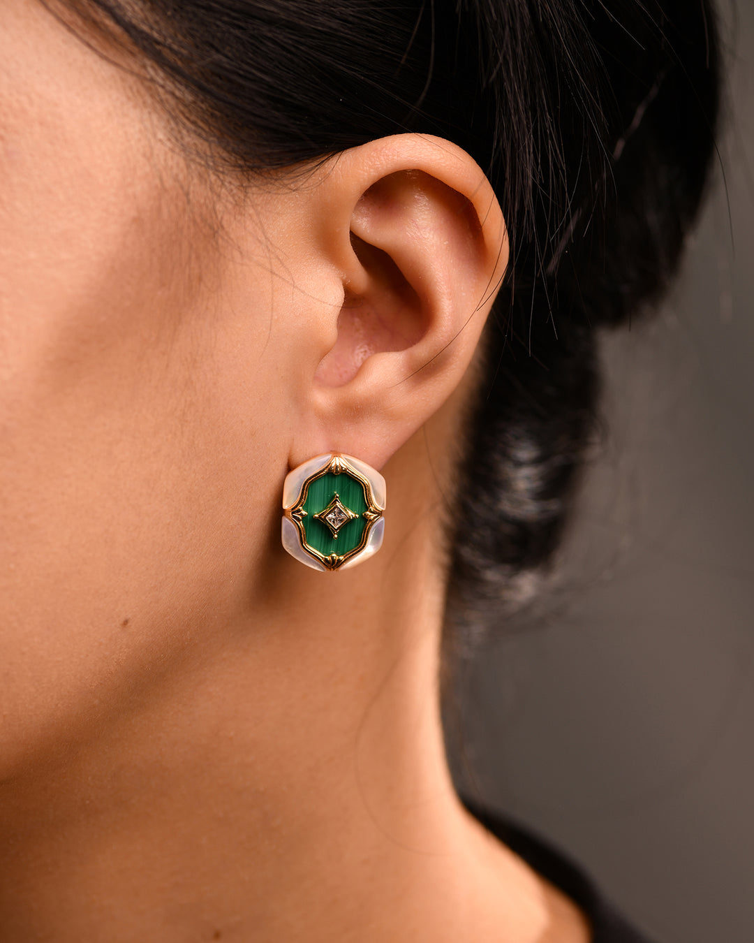 Malachite Centerpiece on Mother-of-Pearl Hexagonal Earrings